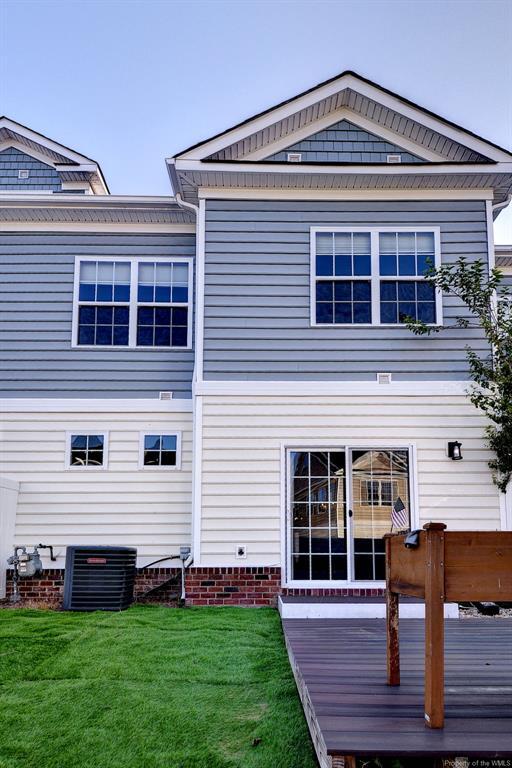 Building Photo - 107 Bicameral Ln