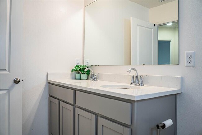 Building Photo - 3883 Academia Ave