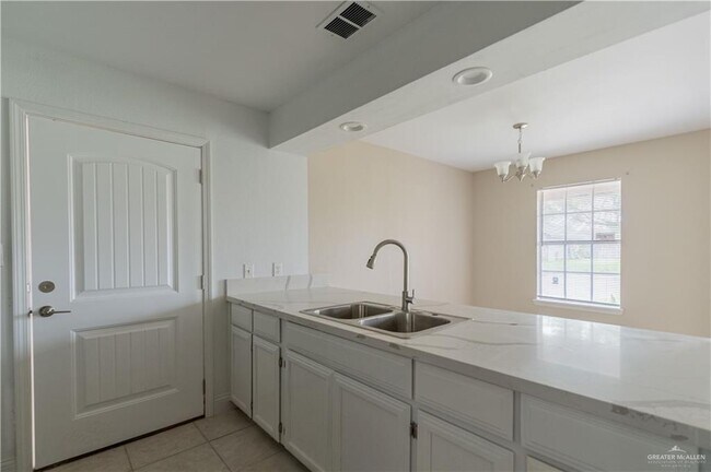 Building Photo - 4009 Yucca Ave