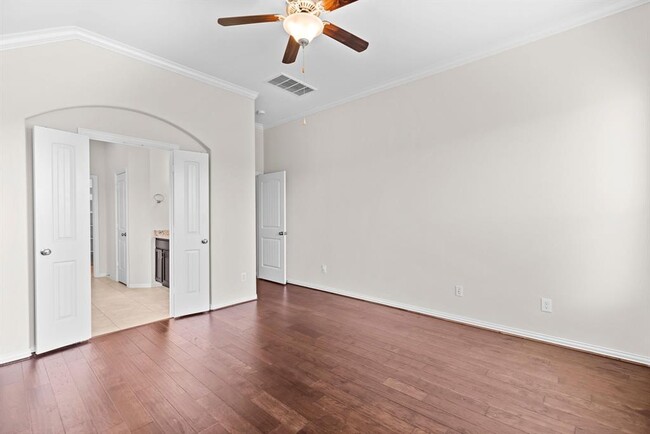 Building Photo - 15619 Windsor Bluff Dr