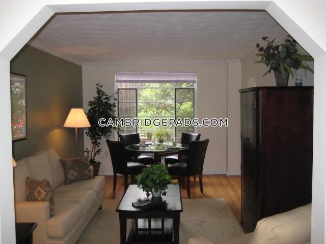 Building Photo - 60 Brattle St