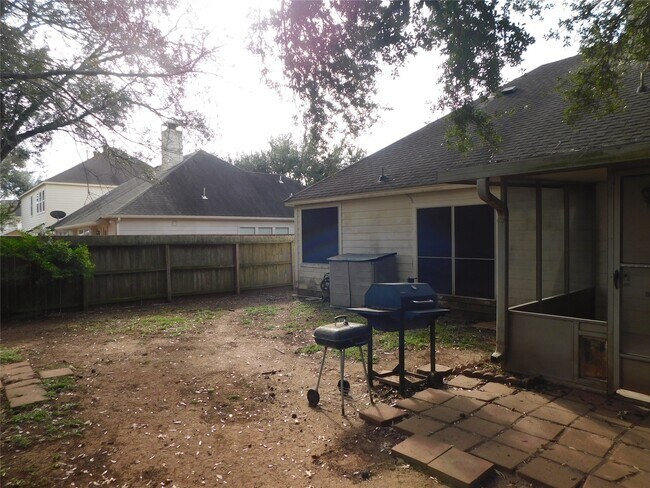 Building Photo - 2511 Branch View Ln