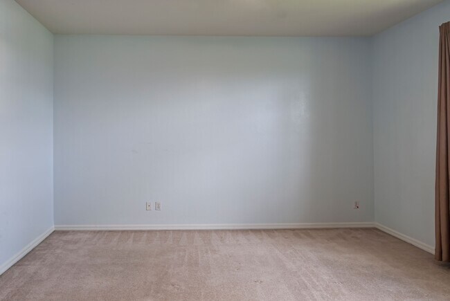 Building Photo - 9986 E Villa Cir