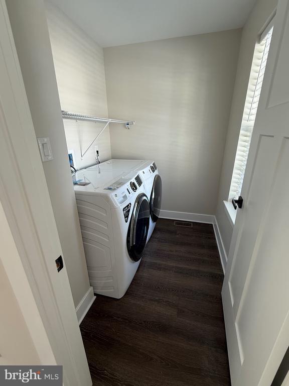 Building Photo - 114 Isabella Dr