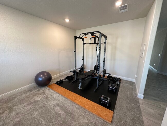 Building Photo - 2419 W Heather Ln