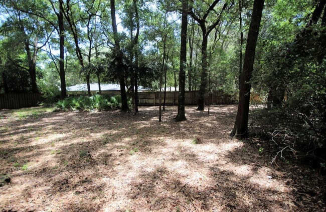 Building Photo - Updated Home in Rocky Bayou
