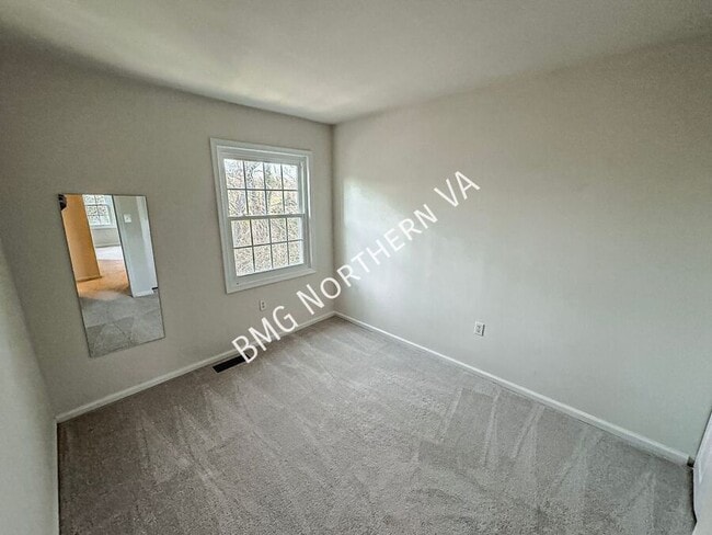 Building Photo - 9963 Capperton Dr