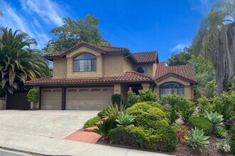 Building Photo - "Highly Desirable La Costa Neighborhood In...