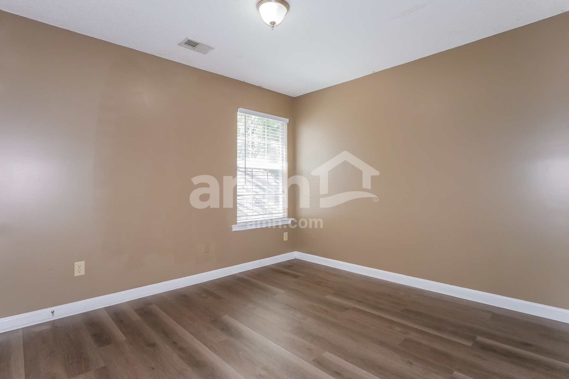 Building Photo - 1377 Marhill Cove