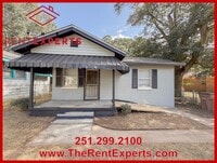 Building Photo - 556 Cedar Ave