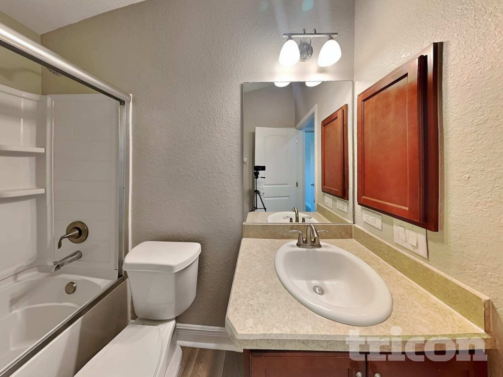 Building Photo - 6681 Freeport Dr