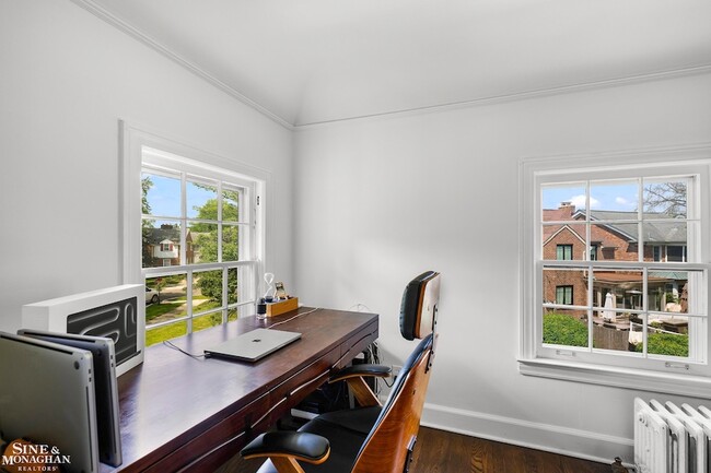 Building Photo - 276 Lewiston Rd