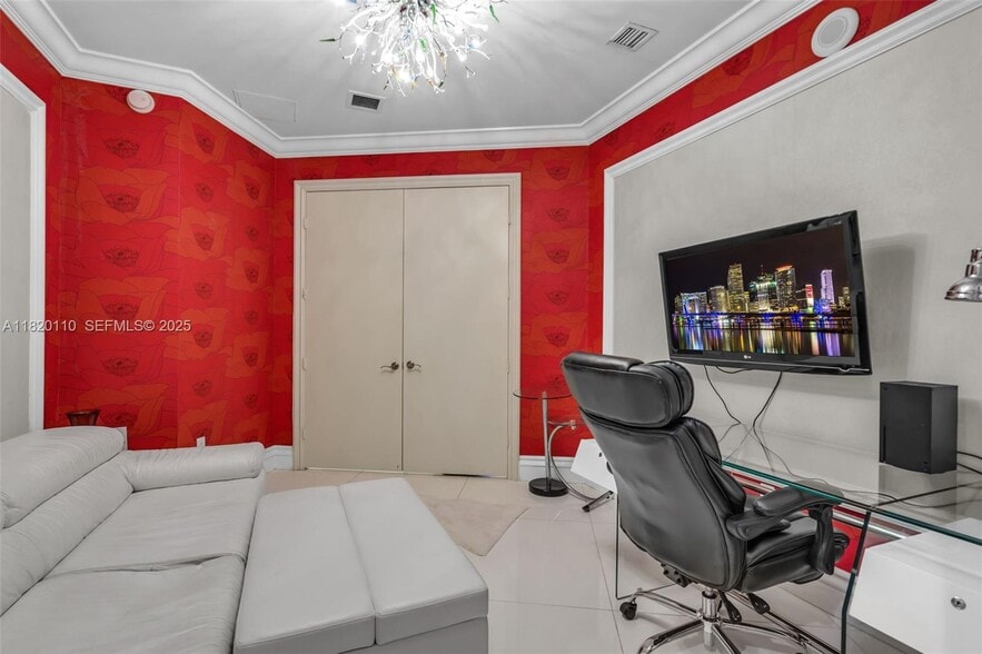 Building Photo - 16001 Collins Ave