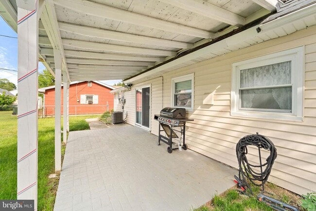 Building Photo - 35 Mullshire Ln