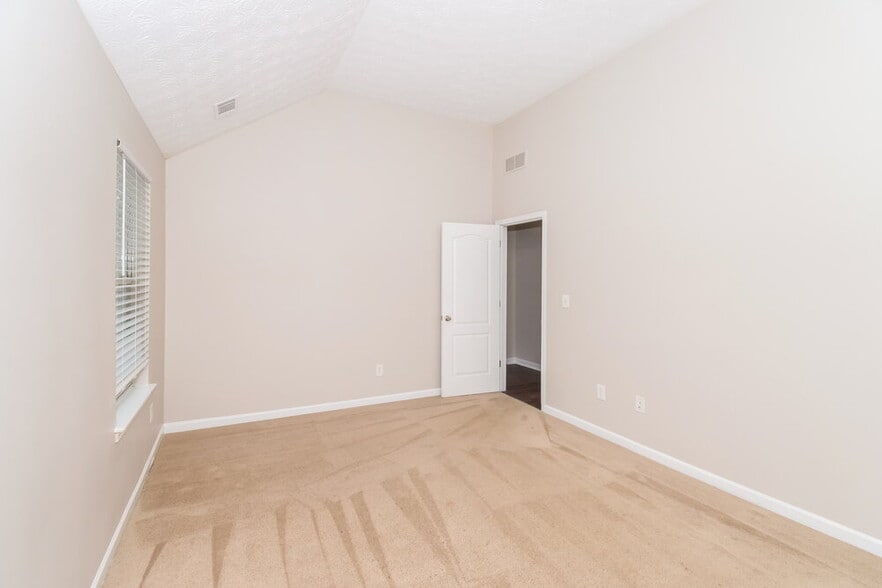 Building Photo - 3778 Renfroe Ave