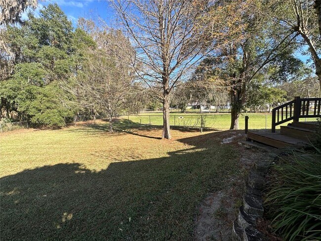 Building Photo - 5261 SE 15th Ave