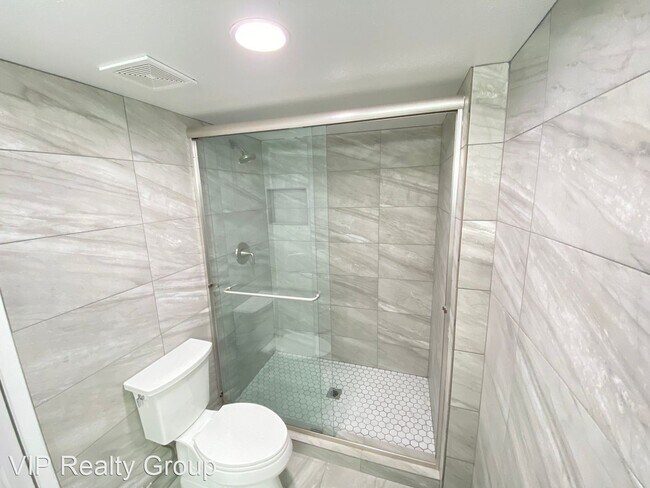 Building Photo - 2 br, 3 bath House - 2139 Pine Breeze Ln