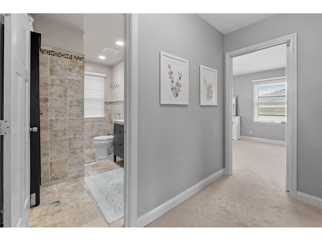 Building Photo - 5036 Richmond Dr