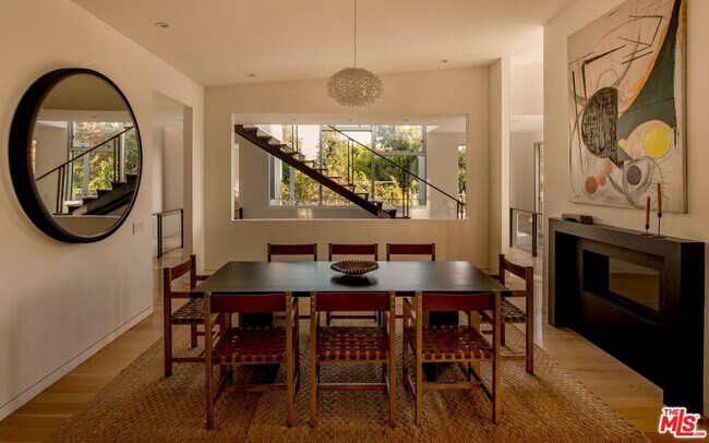 Building Photo - 3218 Maplewood Ave