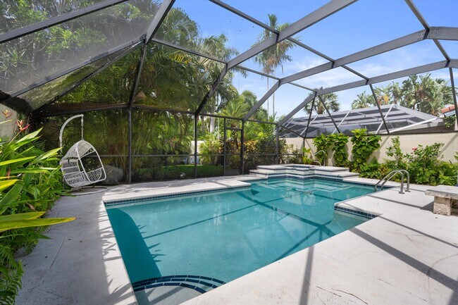 Building Photo - 2252 Las Casitas Dr