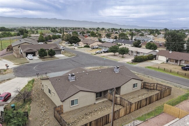 Building Photo - 3850 E Teri Ct