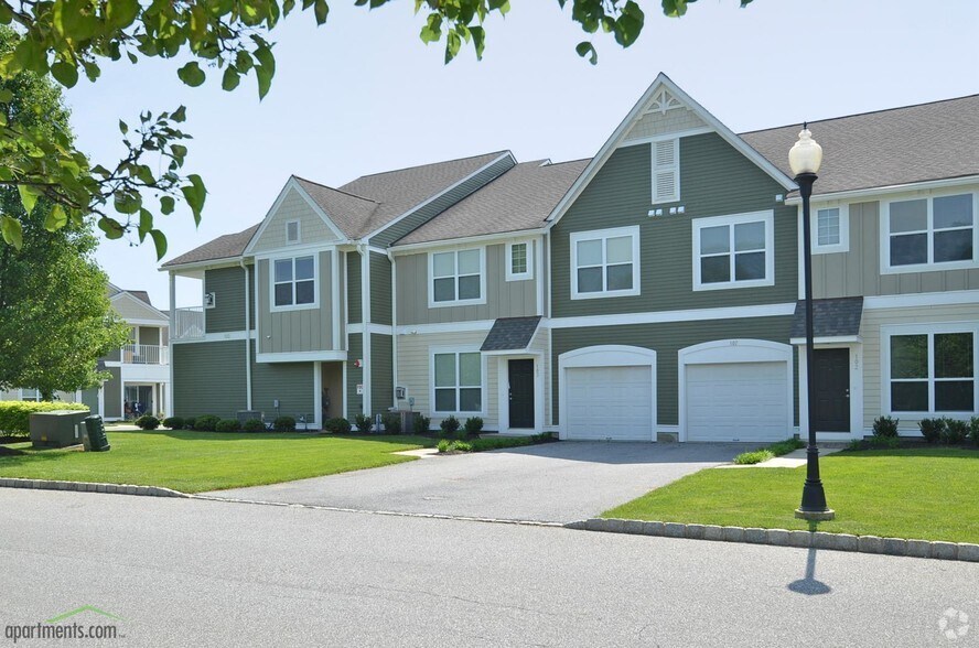Building - Brook View Apartments