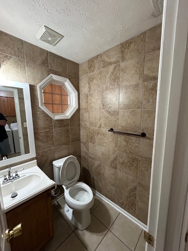 Building Photo - 320 Peterson Pl