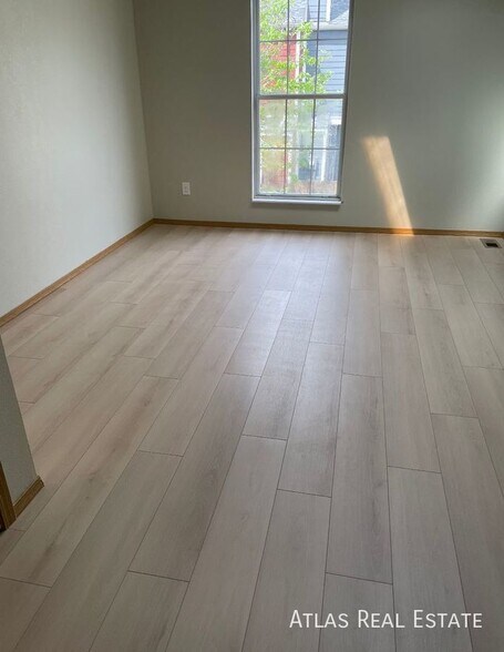 Building Photo - 1191B Milo Circle-
