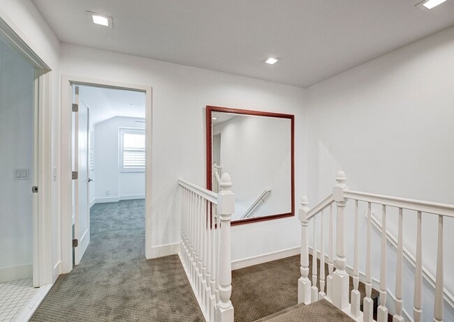 Building Photo - Amazing LARGE home in Ladera Ranch!