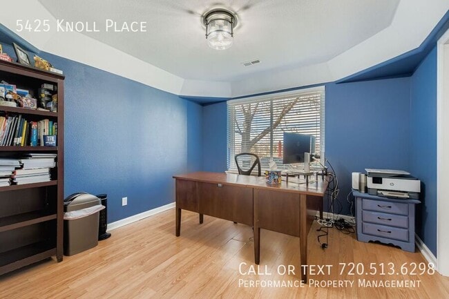 Building Photo - 5425 E Knoll Pl