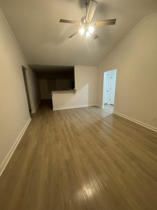 Building Photo - 402 W Cherry St