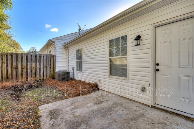 Building Photo - 1531 Abby Way