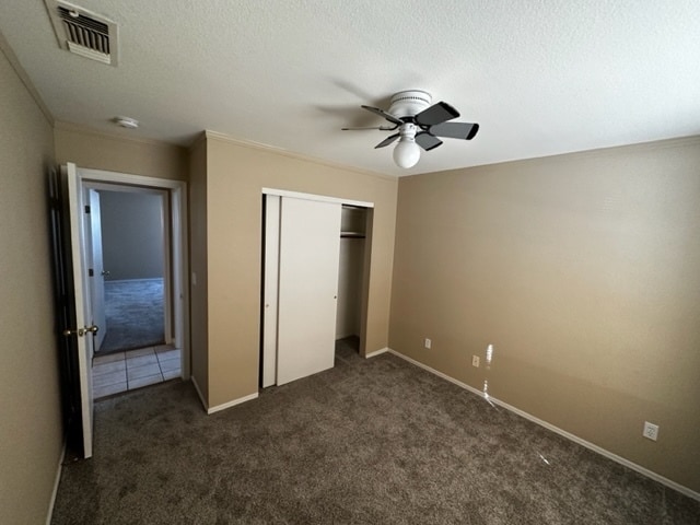 Building Photo - HOUSE FOR RENT