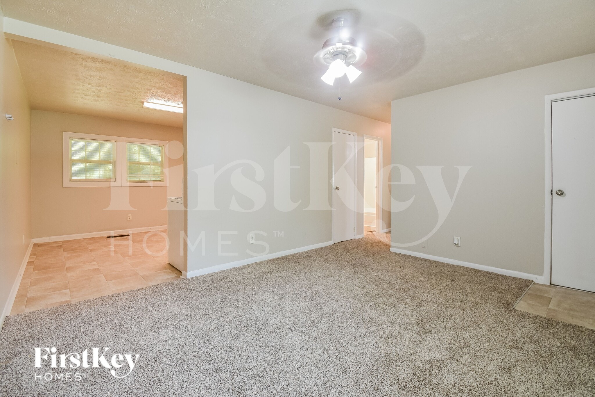 Building Photo - 8277 Dunellen Ln