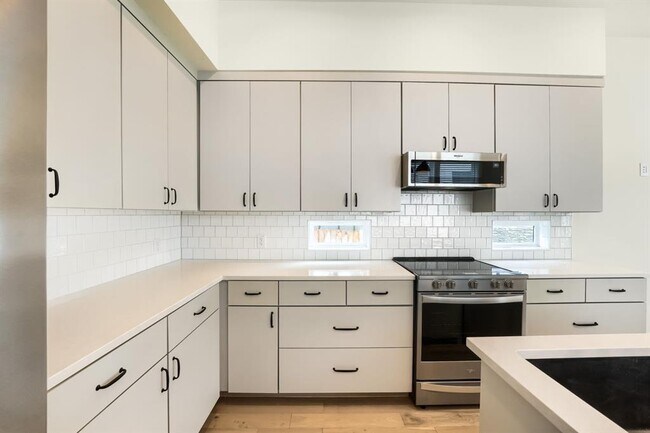 Building Photo - 3204 Overcup Oak Dr