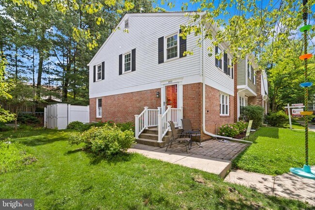 Building Photo - 8573 Tyrolean Way