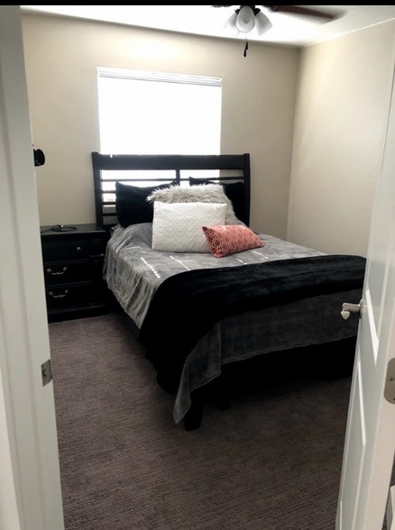 Building Photo - 3239 S 840 E