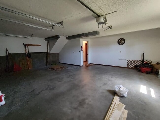 Building Photo - Gorgeous Home for Rent