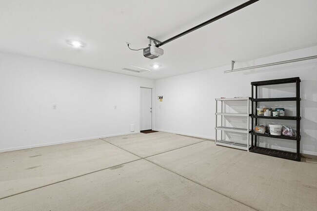 Building Photo - Modern Comfort Meets Desert Serenity – 4 Bed Rocking K Rental Home Available Now!