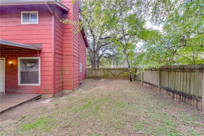 Building Photo - 4200 Everest Ln