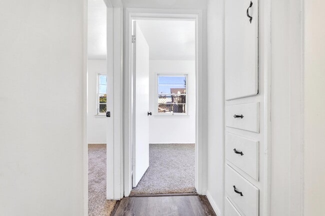 Building Photo - 4223 Temescal Ave