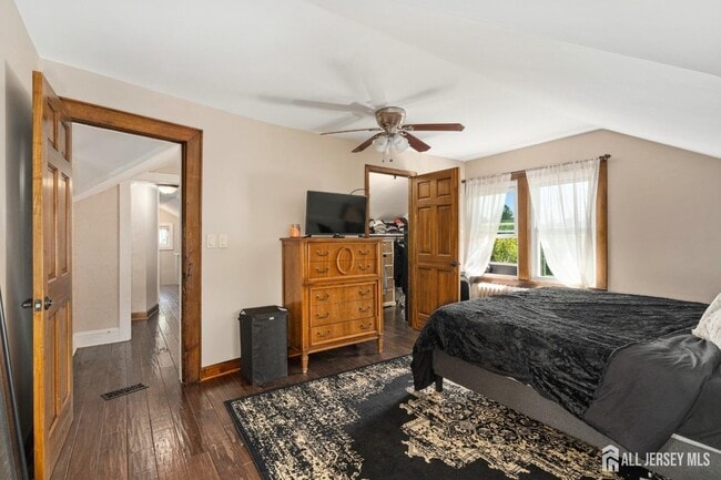 Building Photo - 23 Reed Street