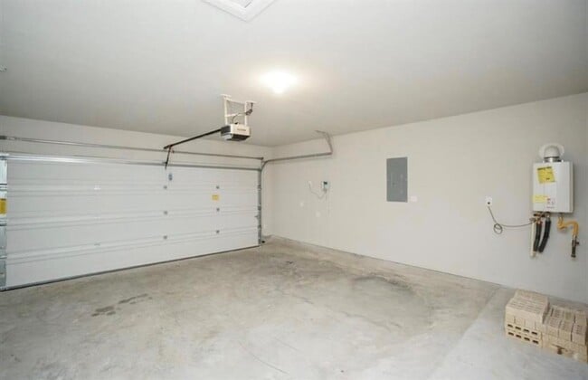 Building Photo - 21607 Blue Sapphire Ct