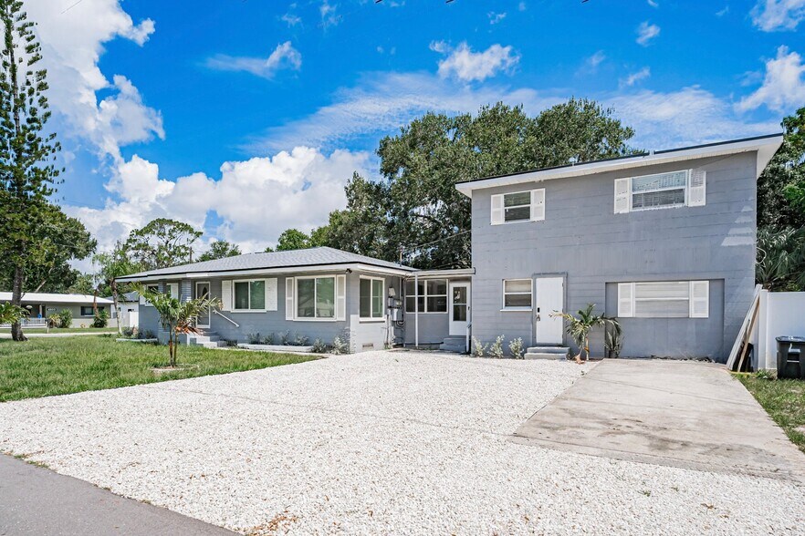 Building Photo - 7181 49th Ave N