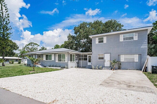 Building Photo - 7181 49th Ave N