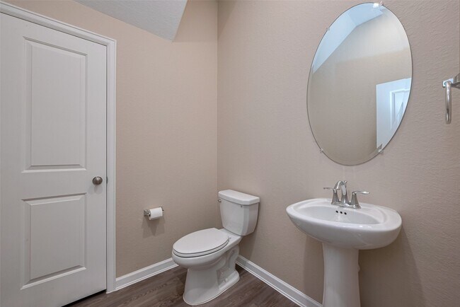 Building Photo - 4046 Balboa Dr