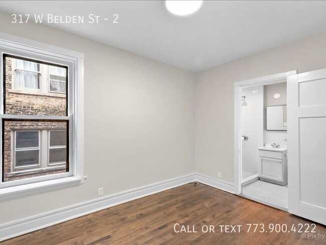 Building Photo - Lincoln Park Extra Large 3 bedroom 2 bath