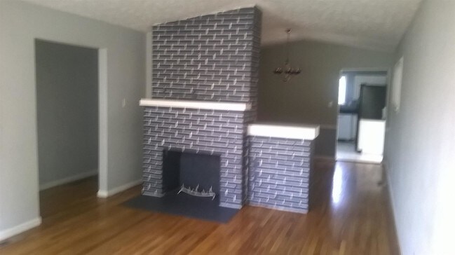 Building Photo - 887 Lane Allen Rd