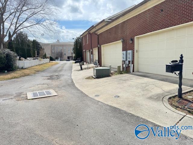 Building Photo - 67 Town Center Dr NW