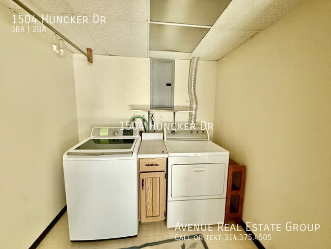Building Photo - 1504 Huncker Dr